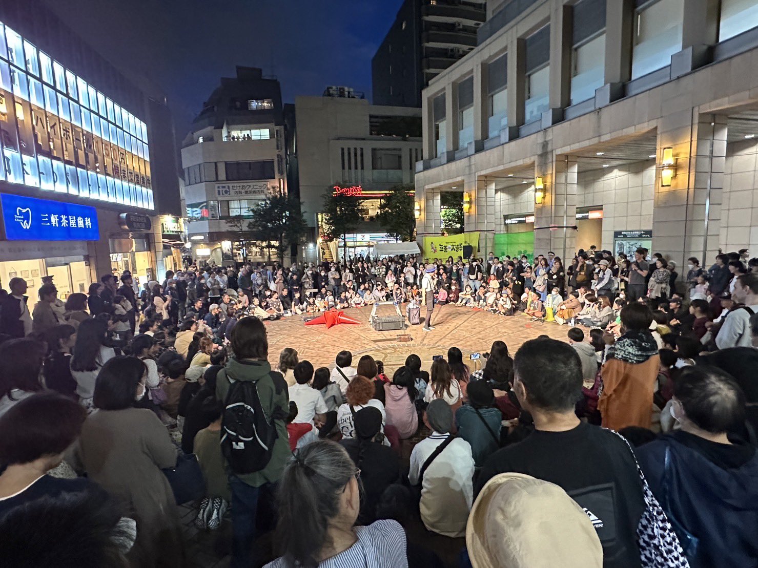 大道芸人　こーすけ　ショッピングモール　派遣　