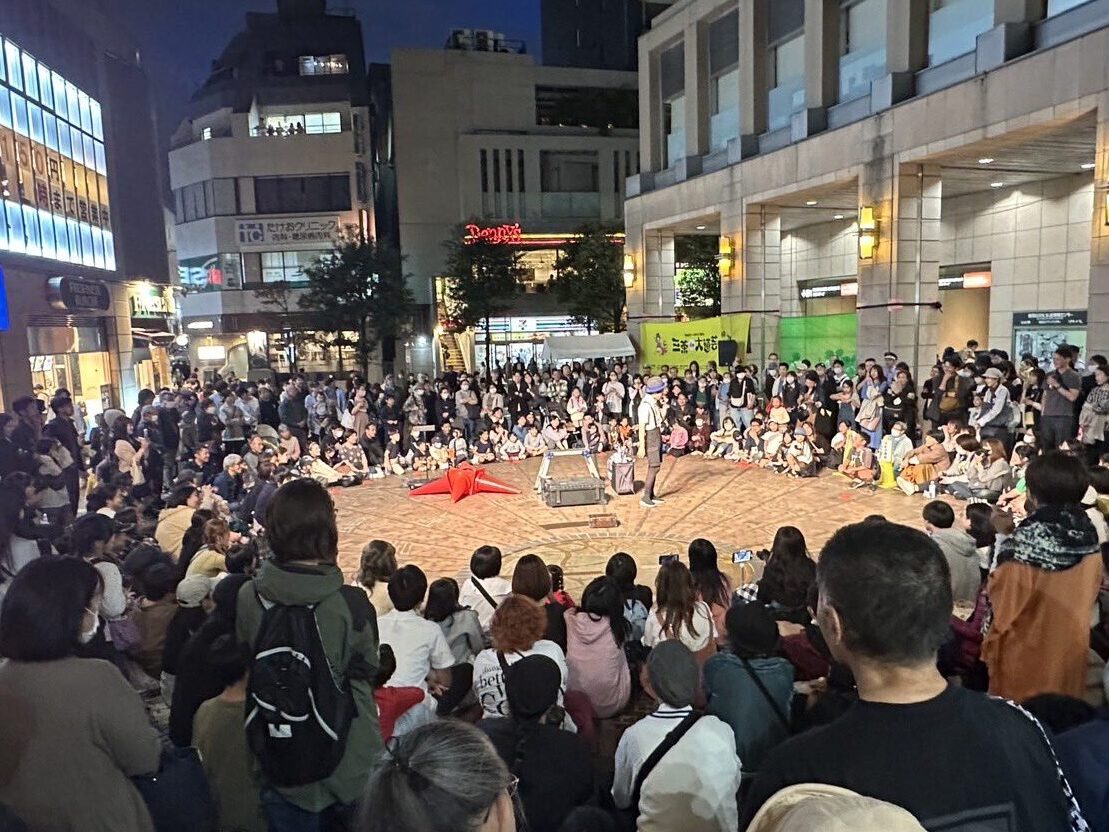 大道芸人　こーすけ　ショッピングモール　派遣　