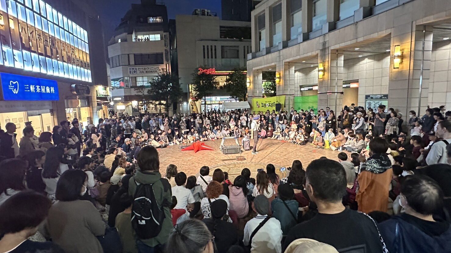 大道芸人　こーすけ　ショッピングモール　派遣　